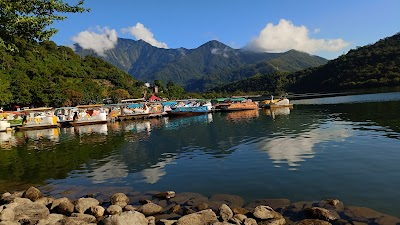 Liyu (Carp) Lake