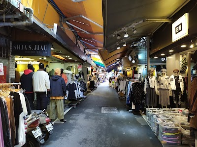 Wufenpu - Garment Wholesale Area
