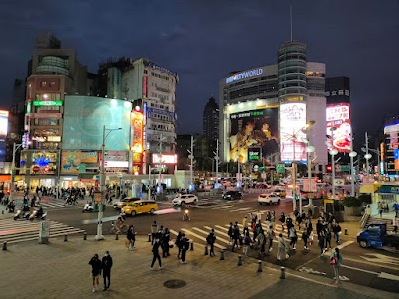 Ximen Shopping District