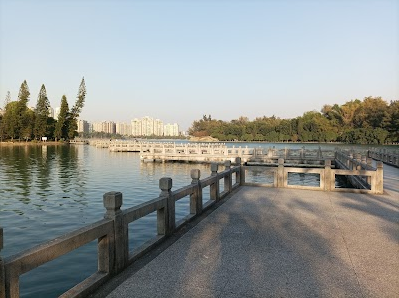Chengqing Lake