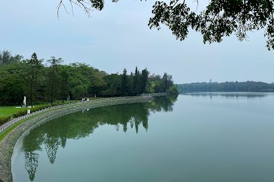 Chengqing Lake