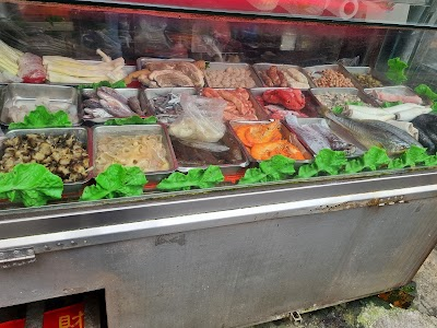 Huaxi Street Tourist Night Market